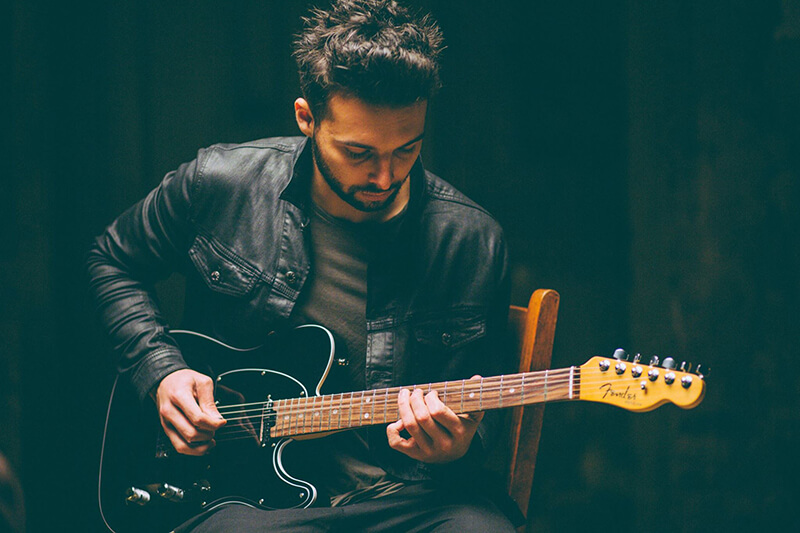 Dom Craik | Fishman Artist